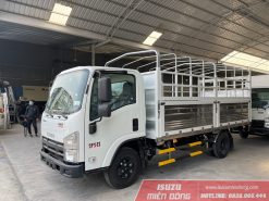 Xe tải Isuzu QKR 270 1t9 thùng mui bạt
