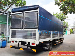 Xe tải Isuzu FRR650 6T5 thùng mui bạt 6m7