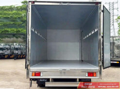 Xe tải Isuzu NPR 400 3.5 tấn thùng kín - động cơ Euro 5 mới nhất 2025