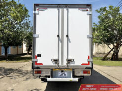 Xe tải Isuzu NPR 400 3T5 thùng bảo ôn