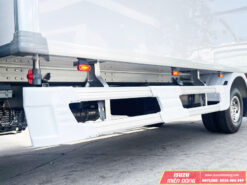 xe tải Isuzu FRR 650 6T2 thùng bảo ôn 5m7