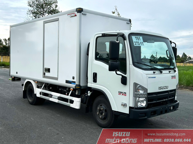 xe tải Isuzu QKR 270 2T49 thùng bảo ôn