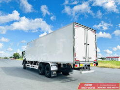 Xe tải Isuzu FVM1500 15 tấn thùng bảo ôn