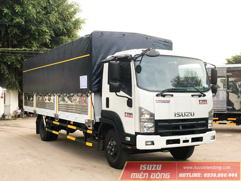 Giá xe tải Isuzu FRR 650 thùng mui bạt