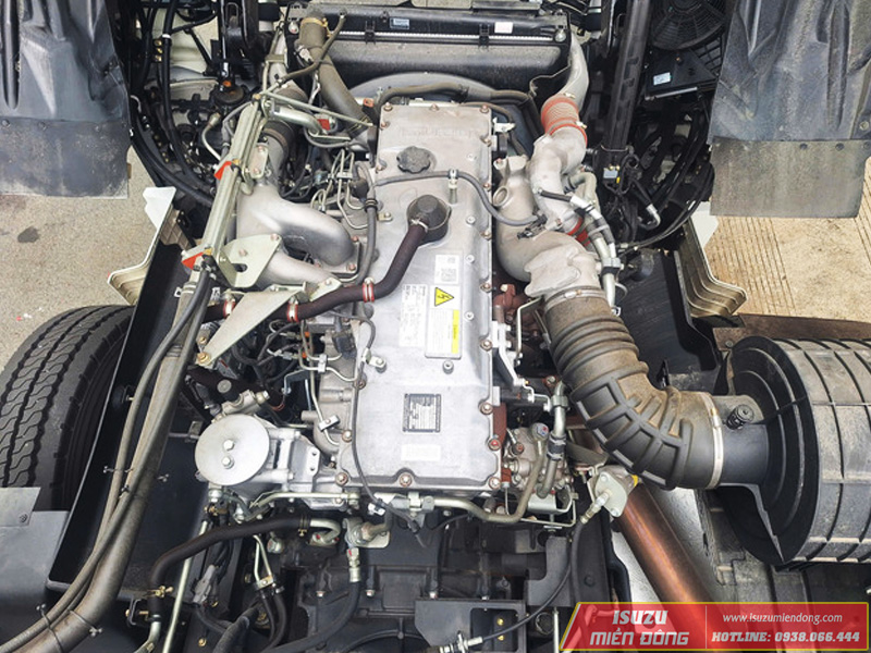 Xe đầu kéo ISUZU EXZ 380Ps 6x4