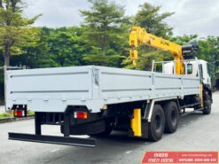 Xe Tải Isuzu 15 Tấn Gắn Cẩu Soosan SCS746L 8 Tấn 6 Khúc