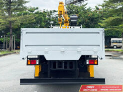 Xe Tải Isuzu 15 Tấn Gắn Cẩu Soosan SCS746L 8 Tấn 6 Khúc